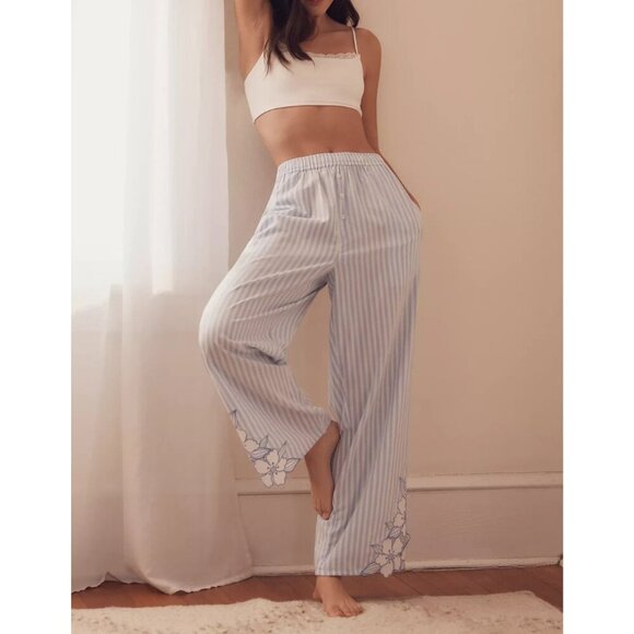 The Wren Boxer Pants by Anthropologie: Embellished Edition Striped Floral XL - Picture 2 of 4